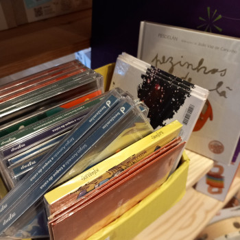 CDs
