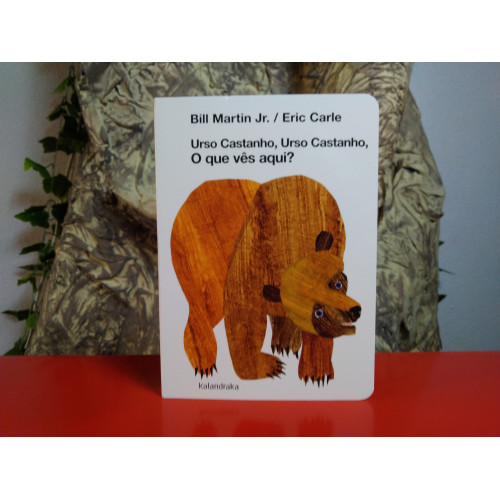 Urso Castanho, Urso Castanho, o Que Vês Aqui?